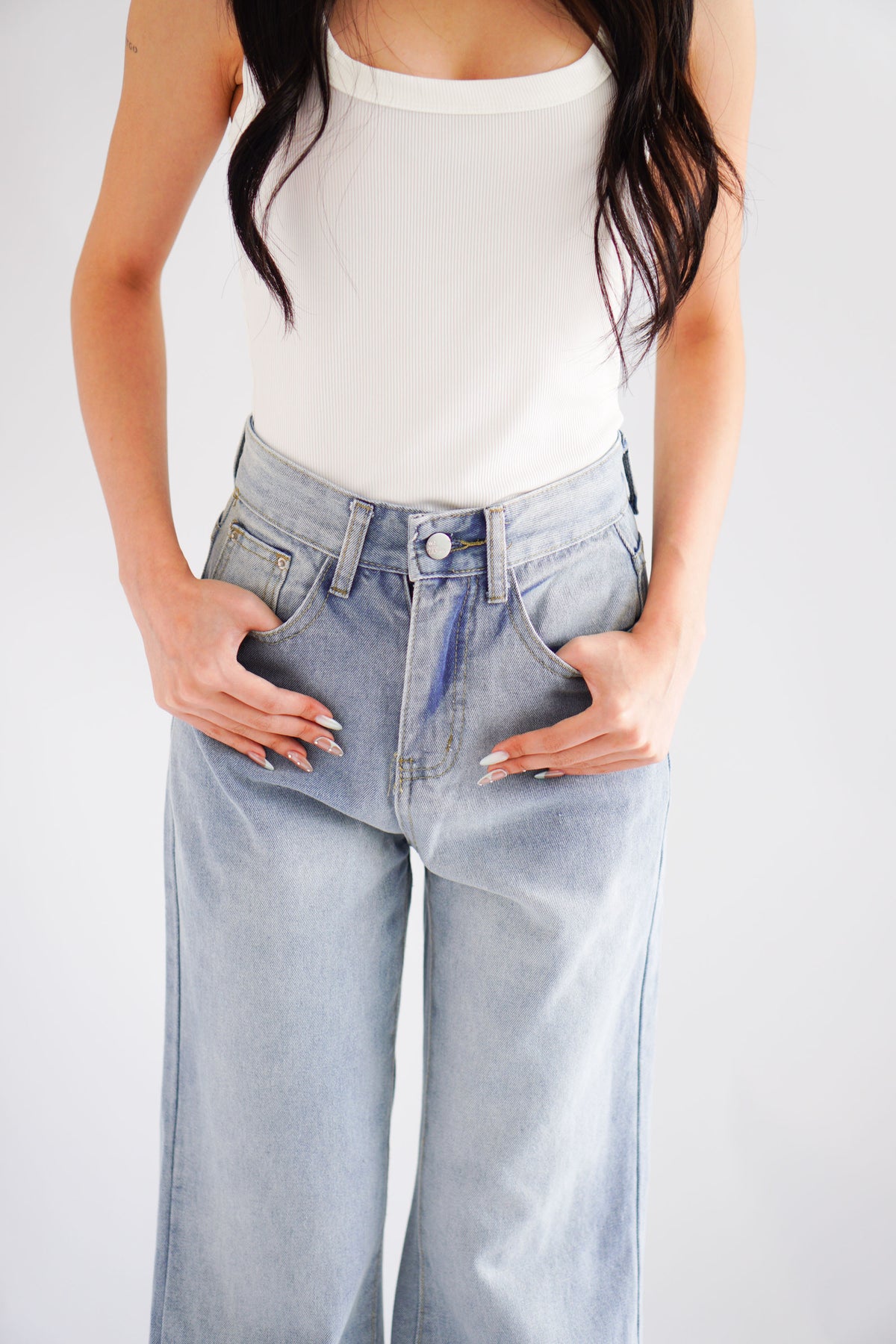 Kai Wide Legged High Waisted Jeans in Light Blue