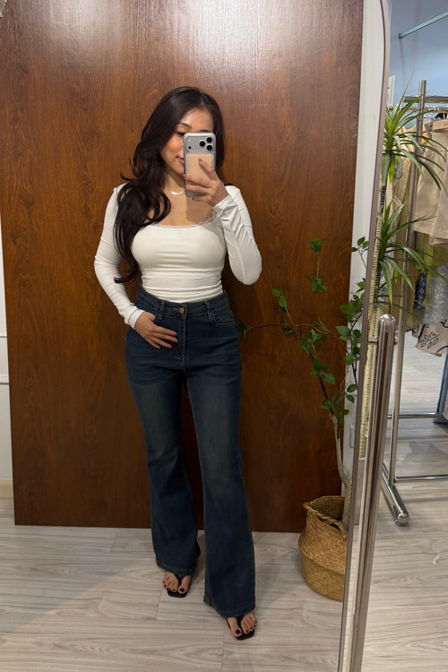 Mika Bell Bottom Jeans in Dark Blue