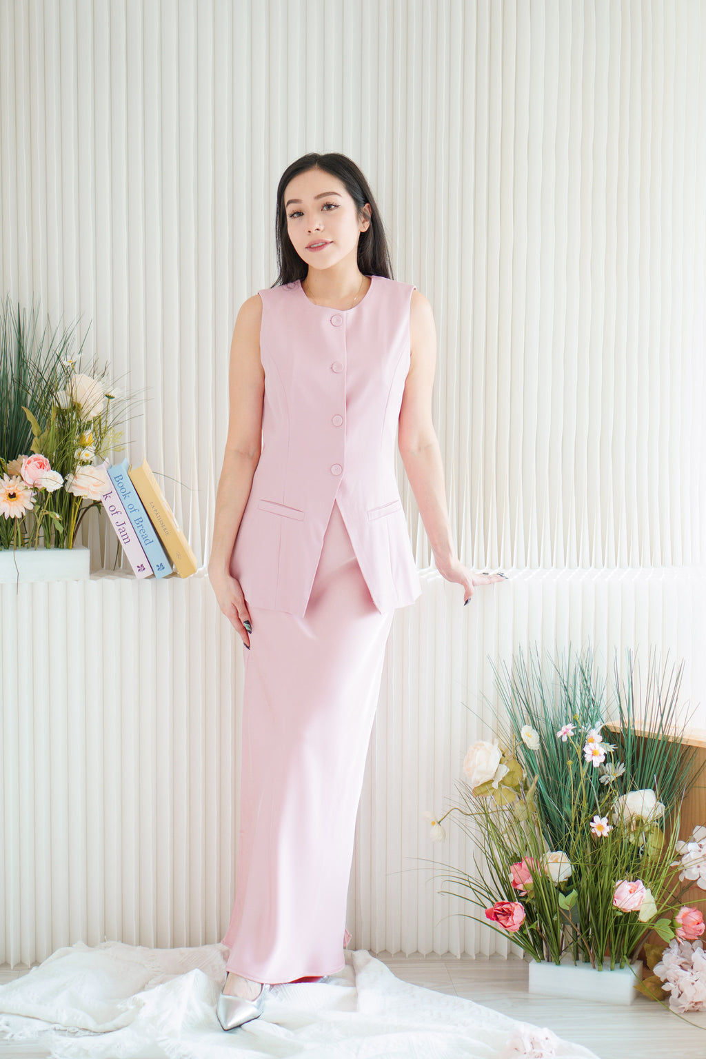 (BACKORDER) Bryony Button Down Vest Top in Pink