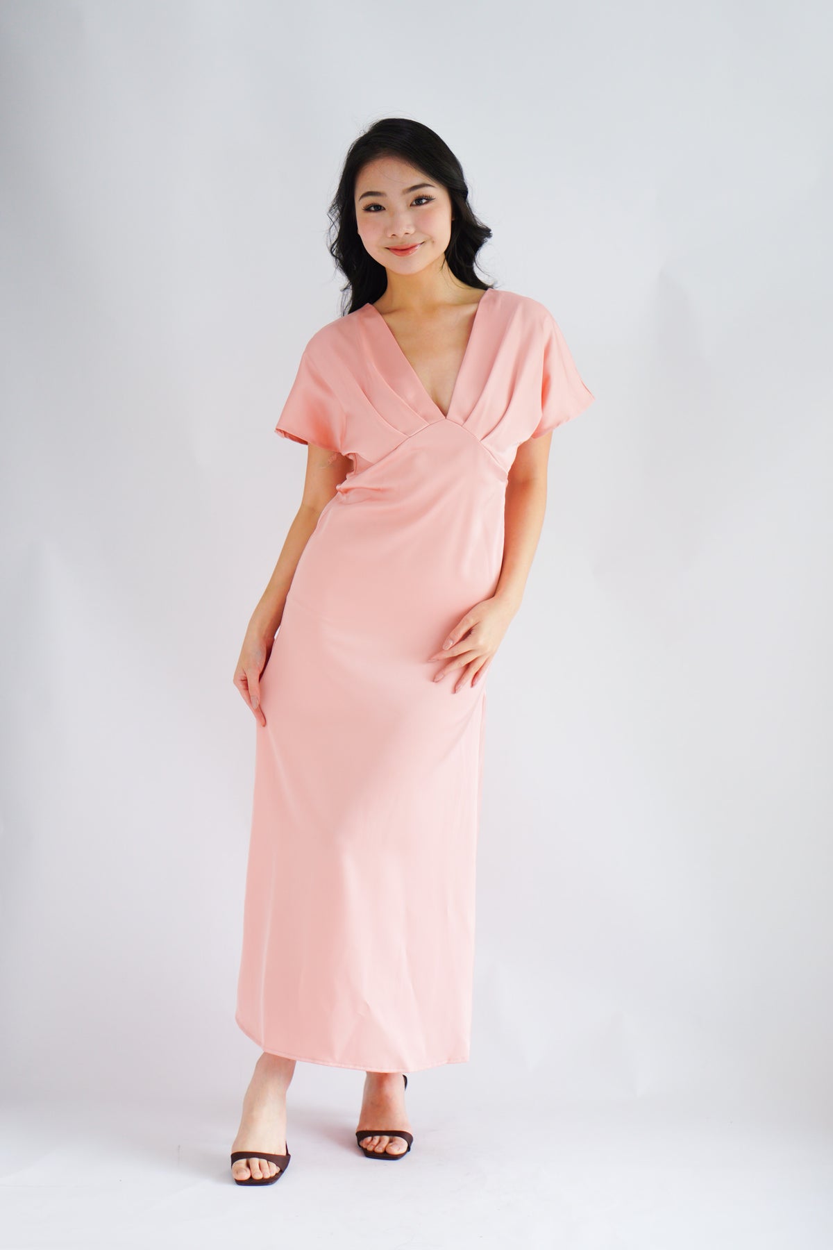 Ophie Deep V Satin Maxi Dress in Pink