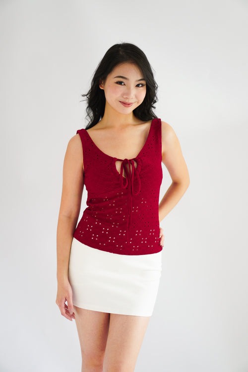 Vincy Eyelet Lace Camisole Top in Red