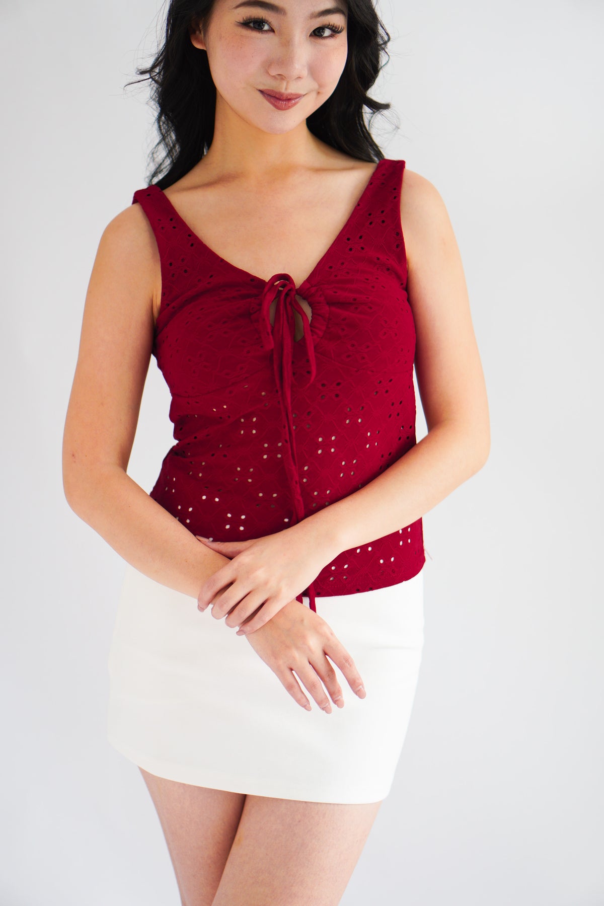 Vincy Eyelet Lace Camisole Top in Red