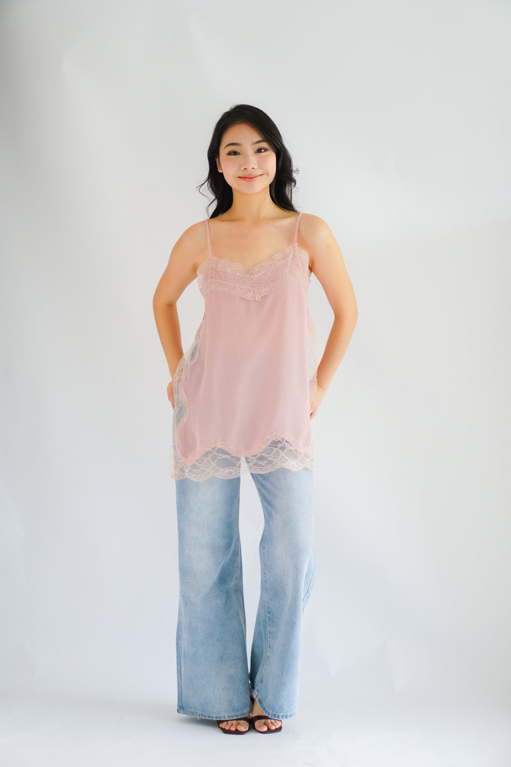 Misoria Lace Camisole Top in Pink