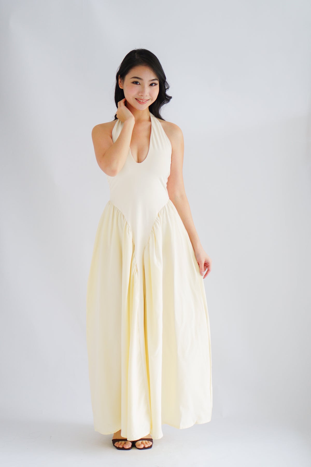 Adelaide Self Tied Halter Neck V Neck Maxi Dress in Cream