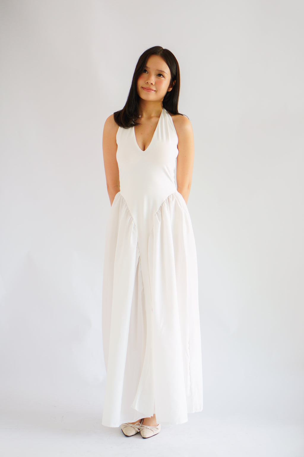 Adelaide Self Tied Halter Neck V Neck Maxi Dress in White
