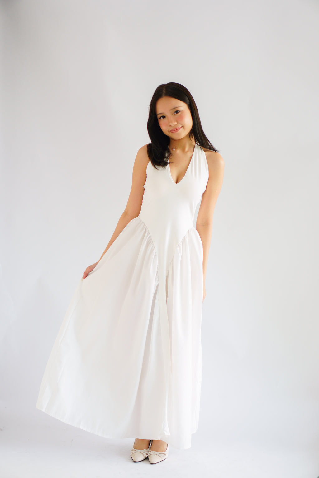 Adelaide Self Tied Halter Neck V Neck Maxi Dress in White