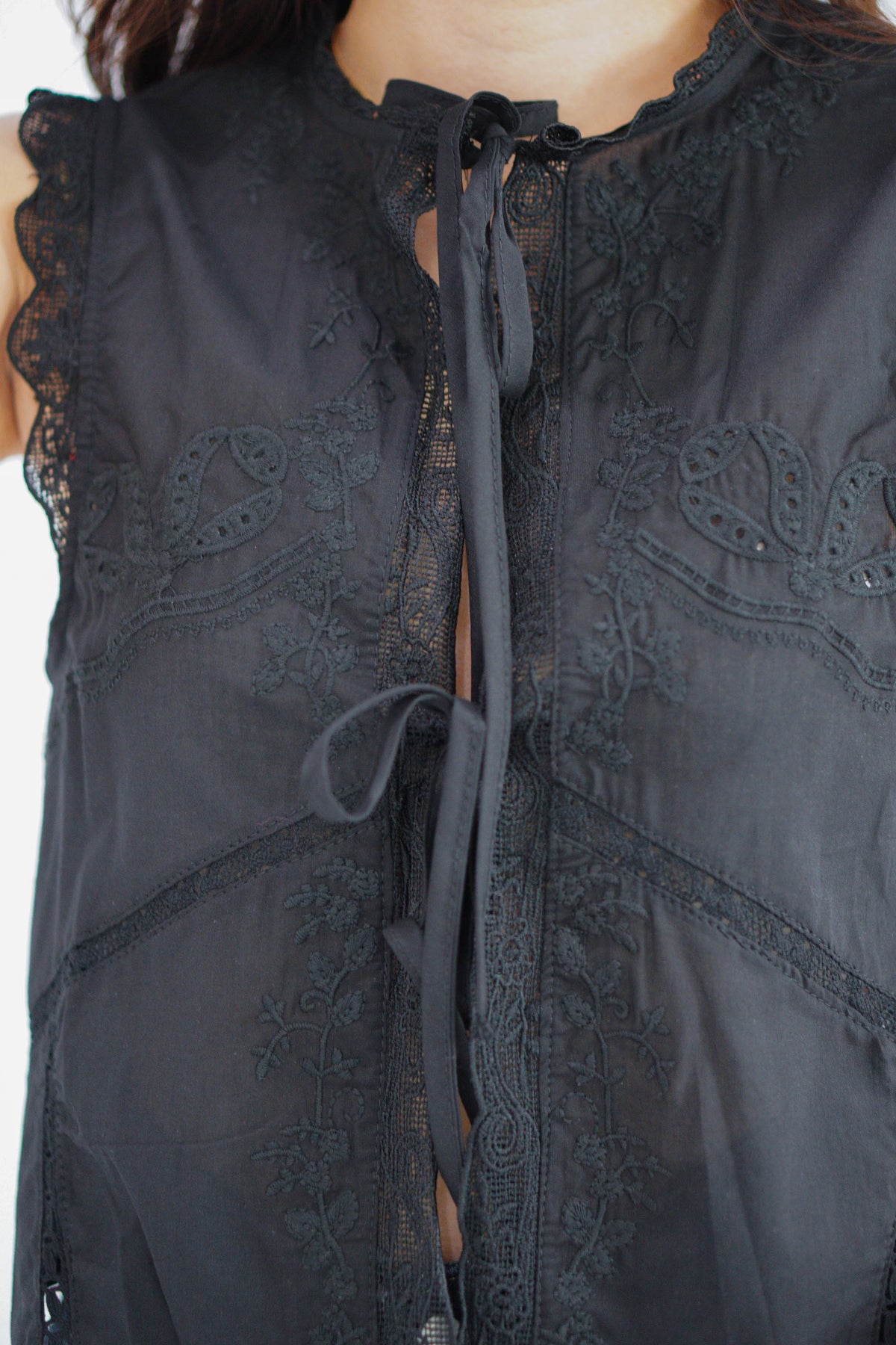 Abella Eyelet Lace Tie Top in Black