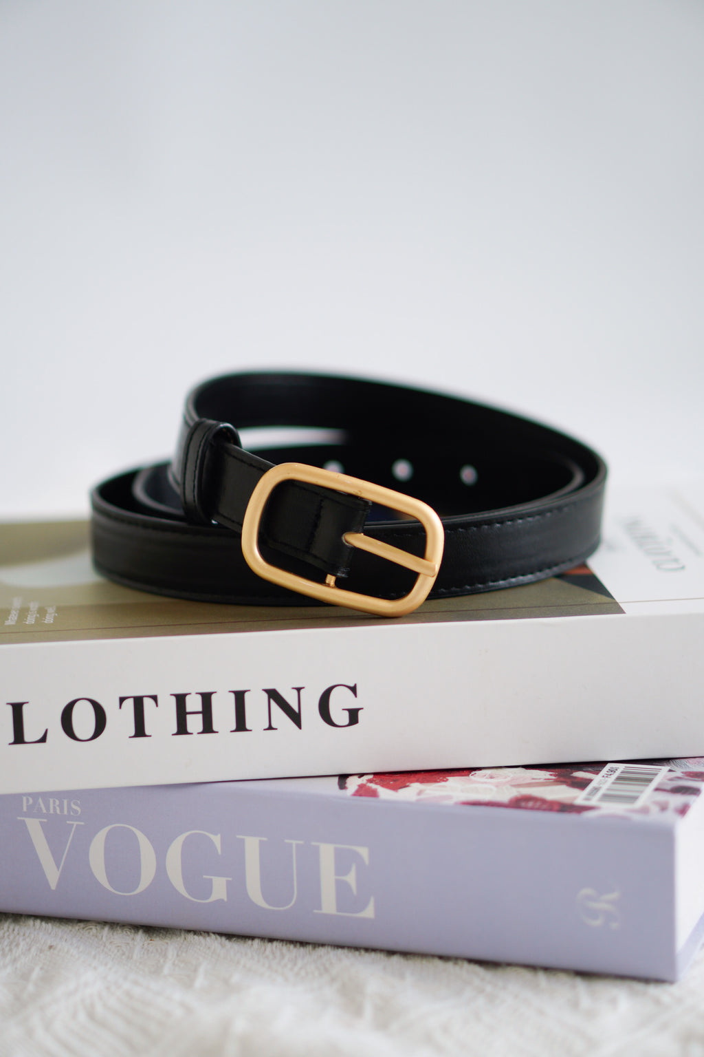 Basic Buckle Belt in Black