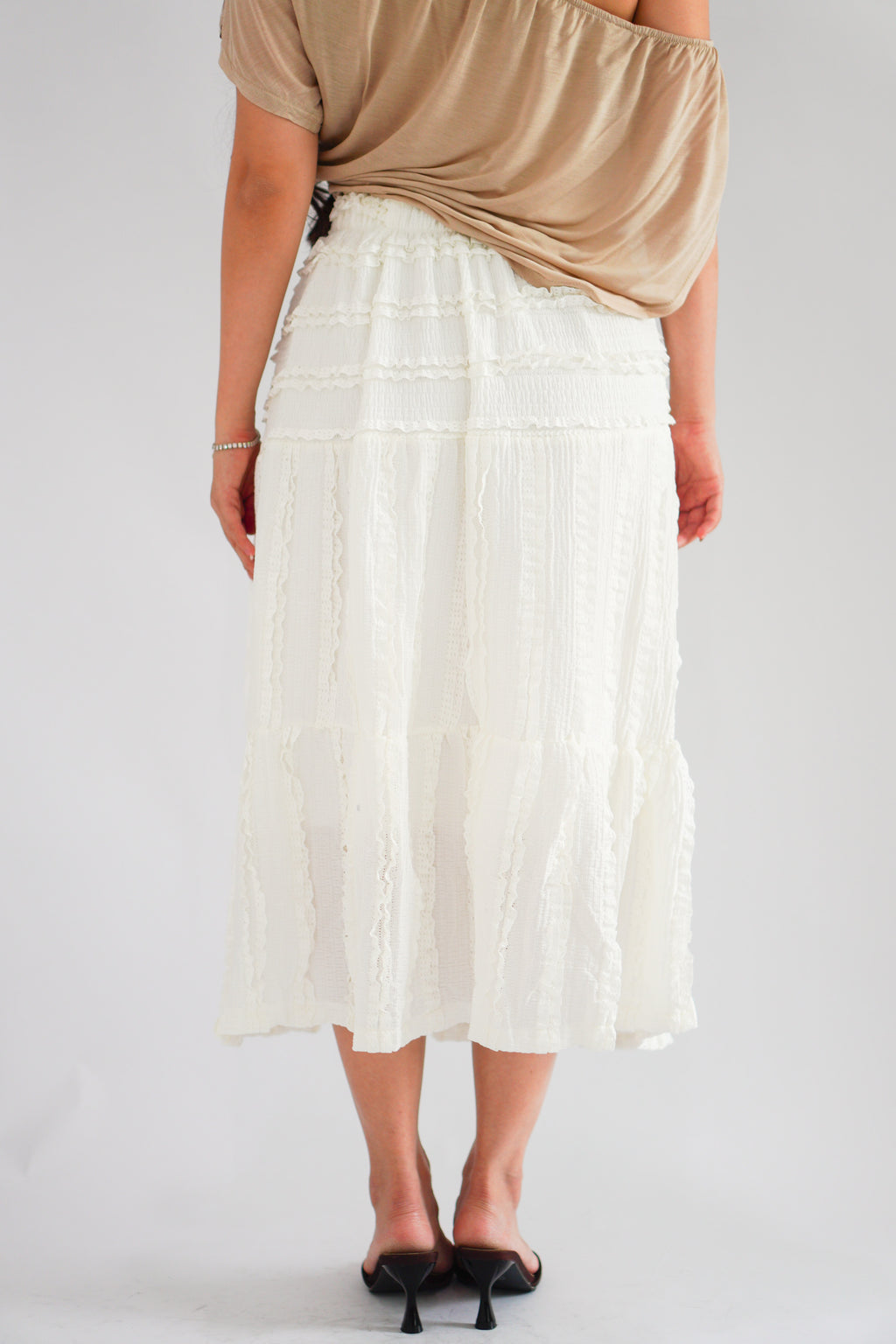 Magnolia Textured Layered Skirt in Cream