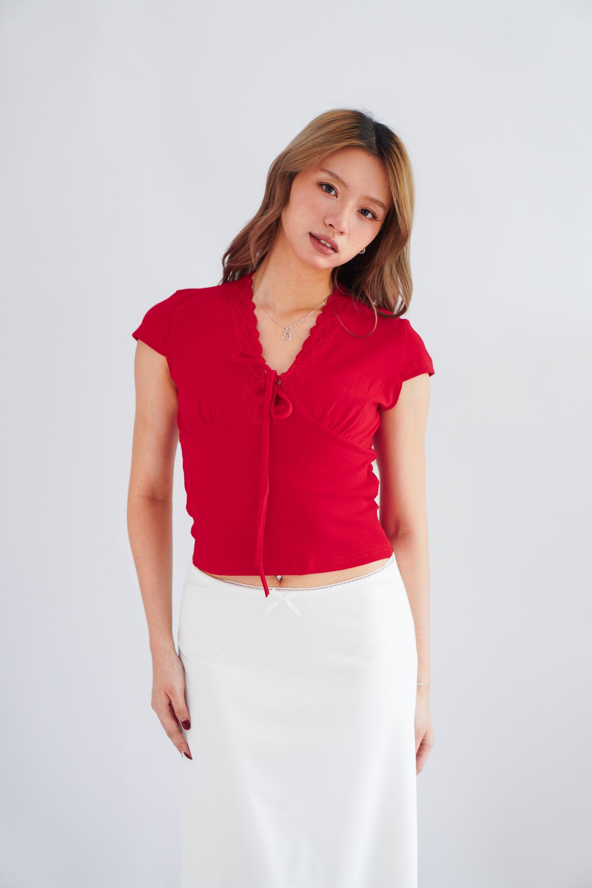 Lita V Neck Lace Ribbon Short Sleeves Top in Red