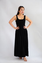Kacey Scoop Neck Maxi Dress in Black