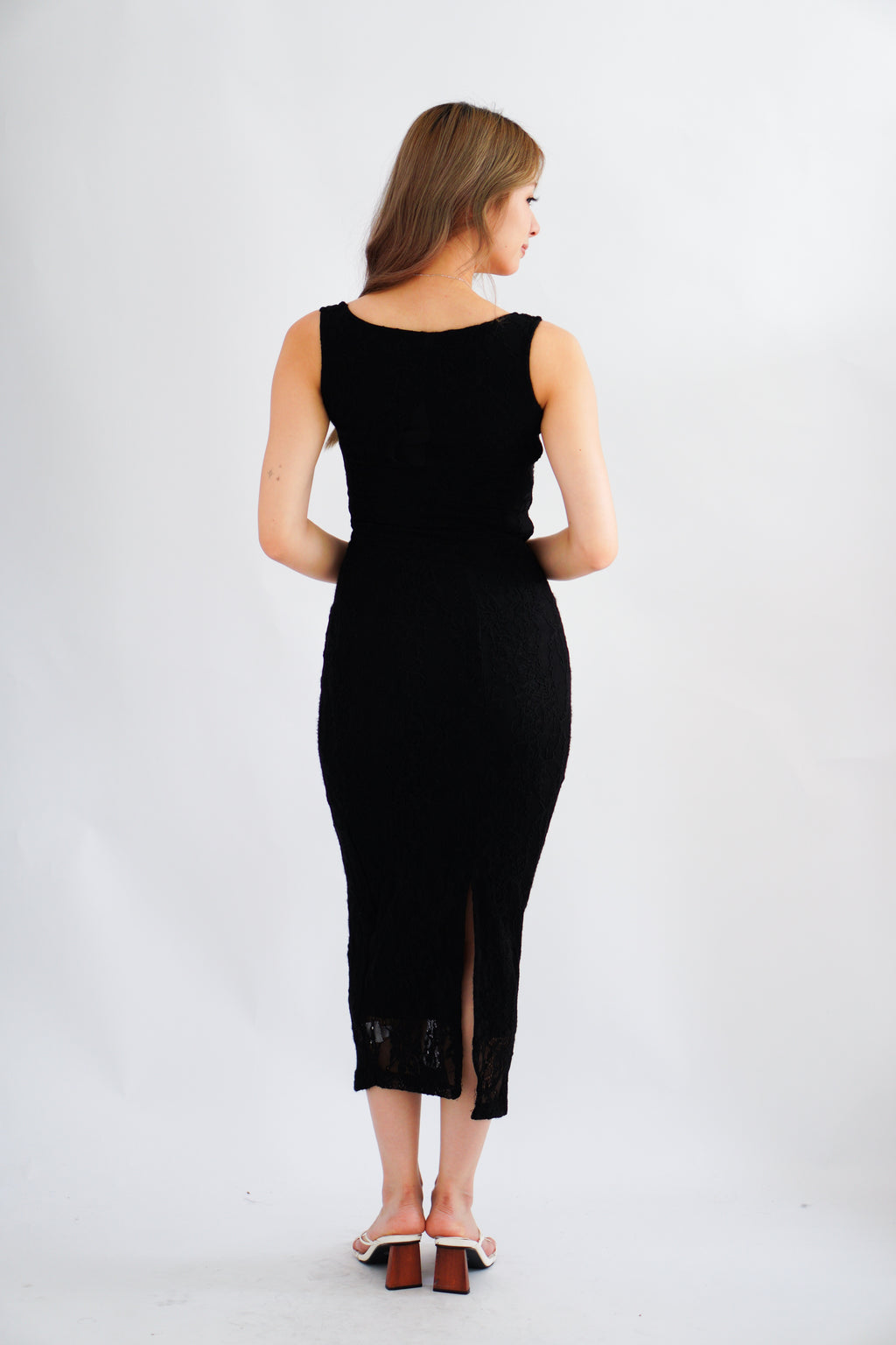 Sorissa Lace Sweetheart Bustier Bodycon Dress in Black
