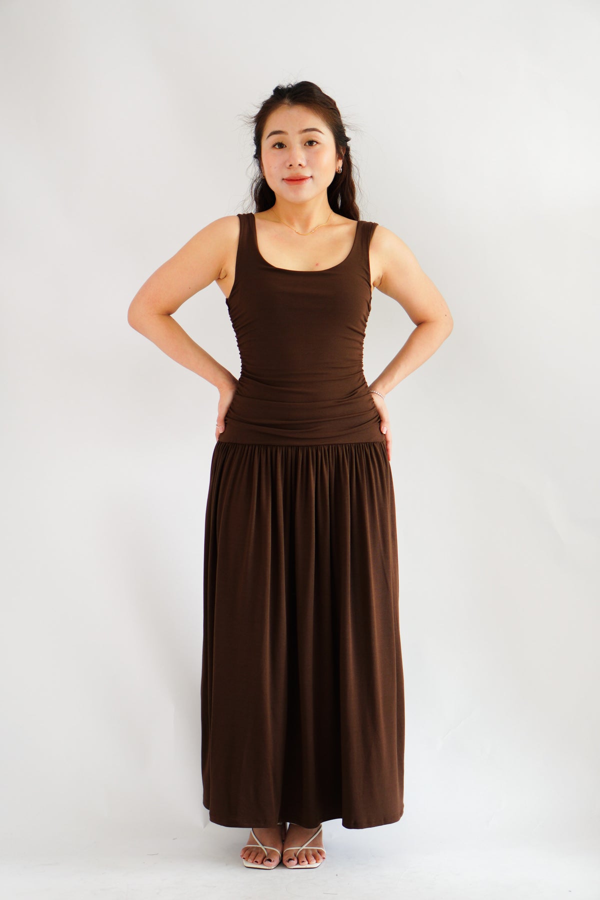 Kacey Scoop Neck Maxi Dress in Brown