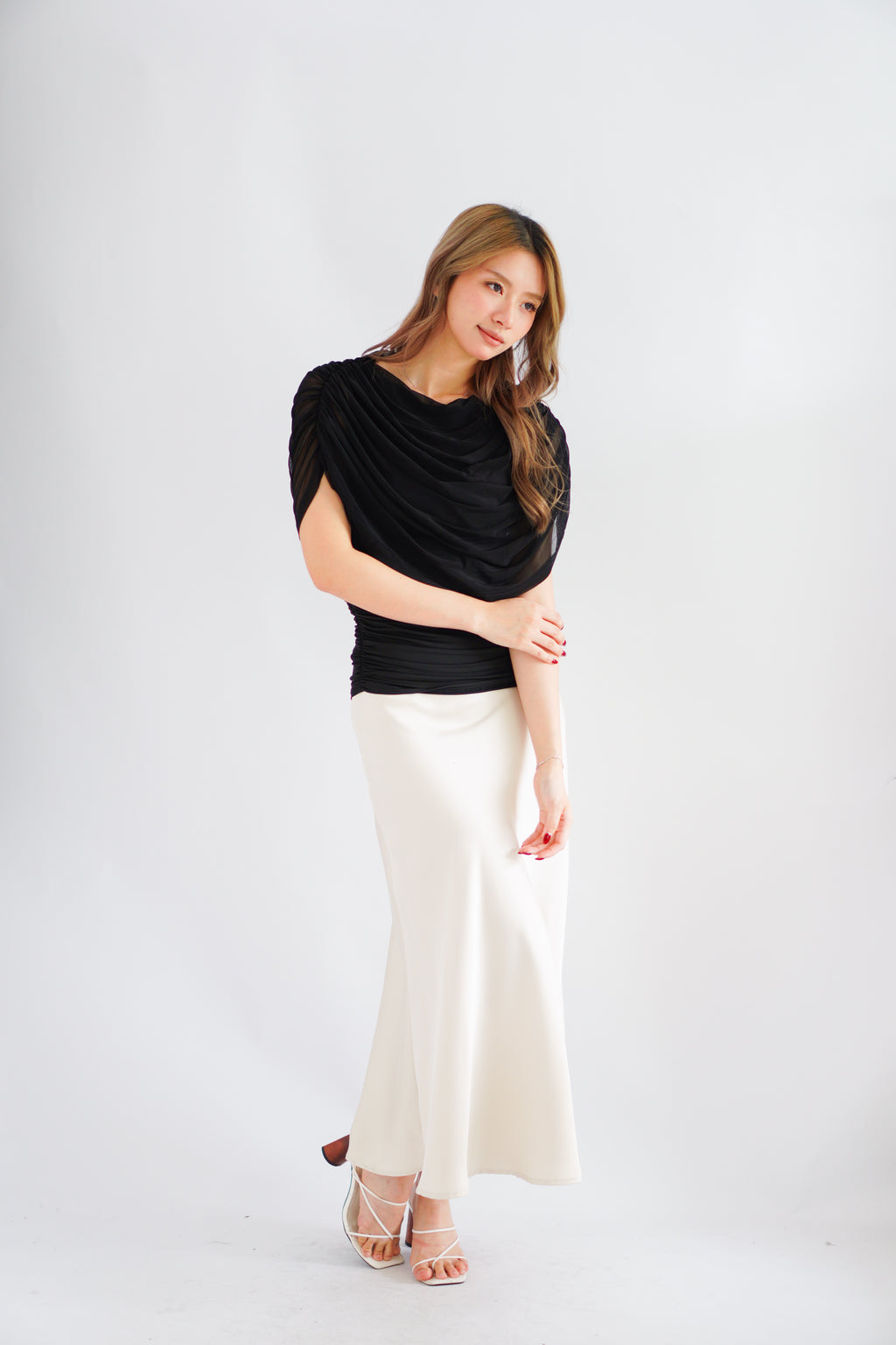 Rhea Mesh Cape Top in Black