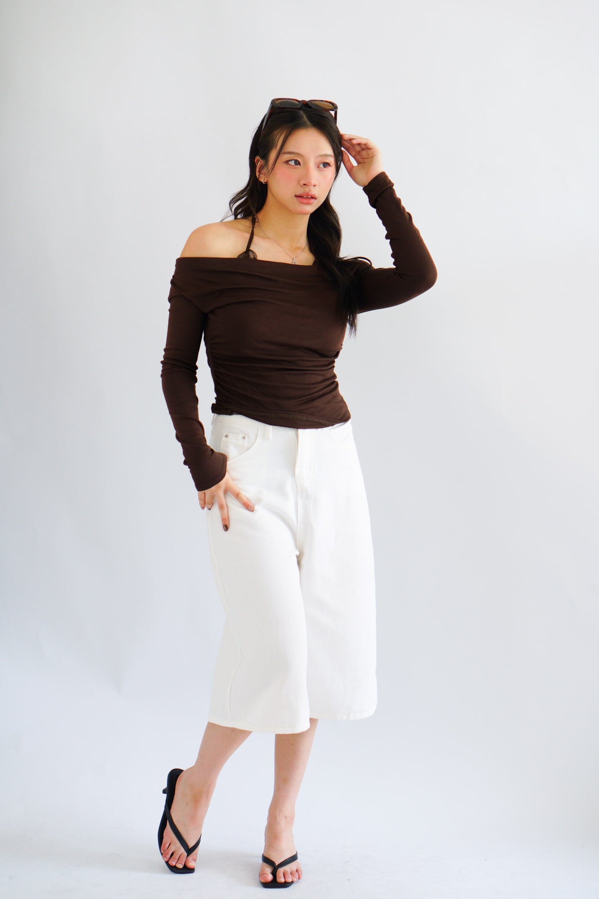 (BACKORDER) Nyra Faux 2 Piece Long Sleeve Lace Top in Brown