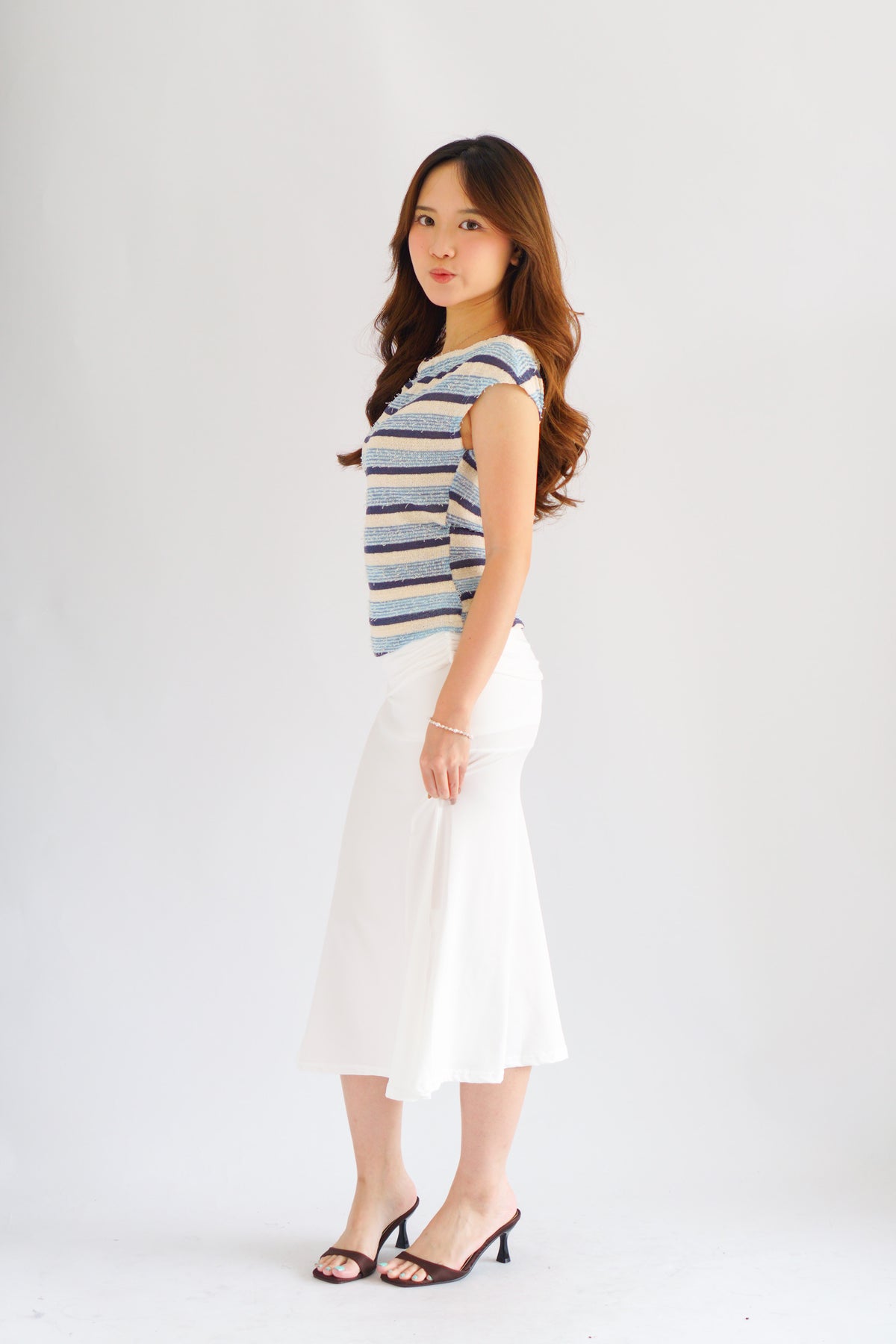 Avril Midi Ruched Waist Fishtail Skirt in White
