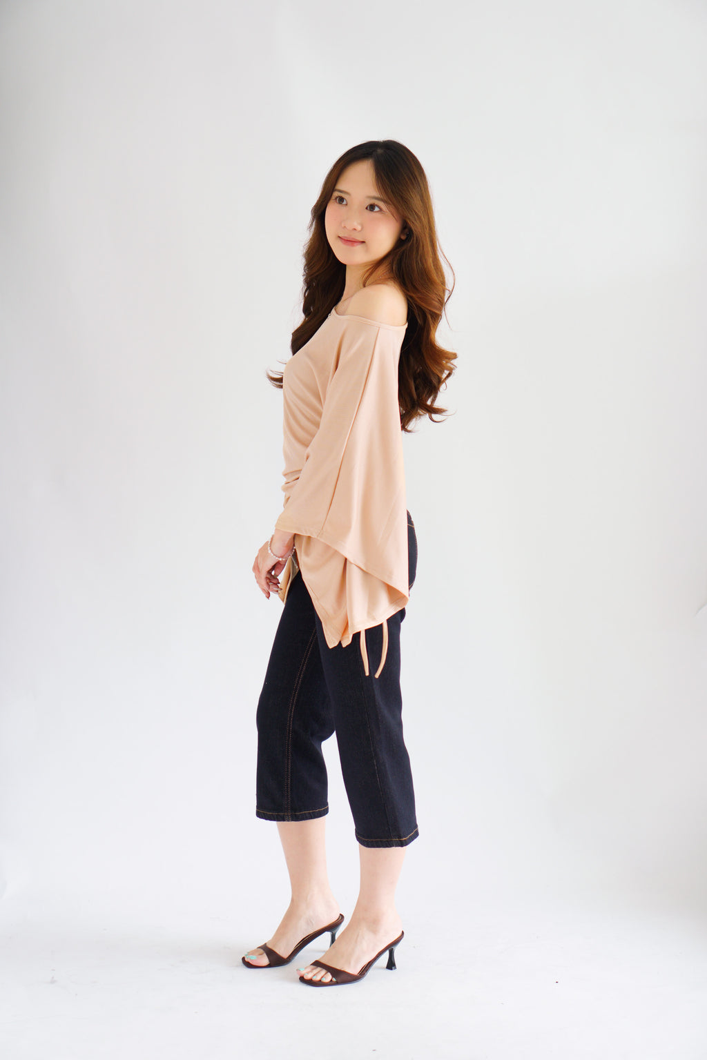 Jojo Toga Flutter Sleeves Top in Light Khaki