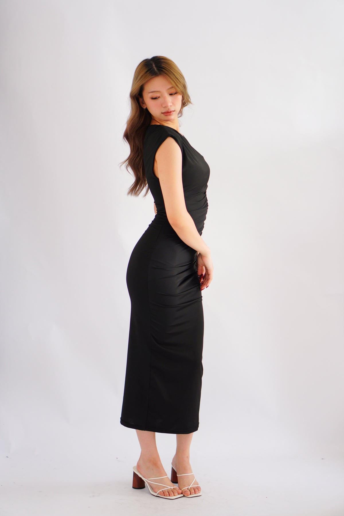 Kinzy Ruched Bodycon Maxi Dress in Black
