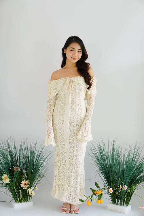 (Premium) Thaleessa Lace Off Shoulder Maxi Dress in Cream