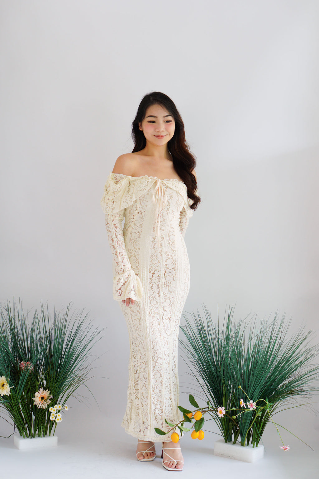 (Premium) Thaleessa Lace Off Shoulder Maxi Dress in Cream
