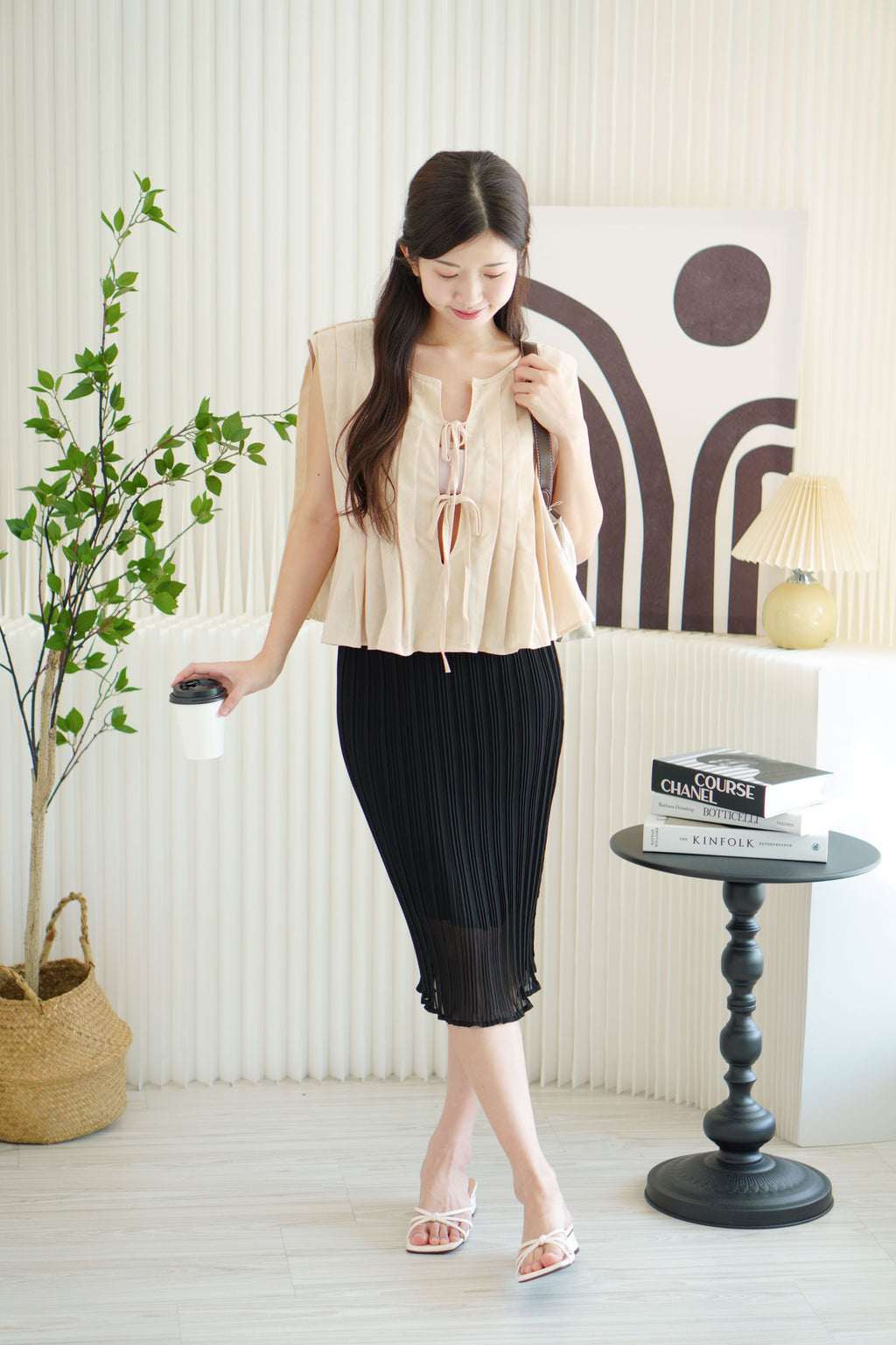 Lexi Pleated Chiffon Midi Skirt in Black