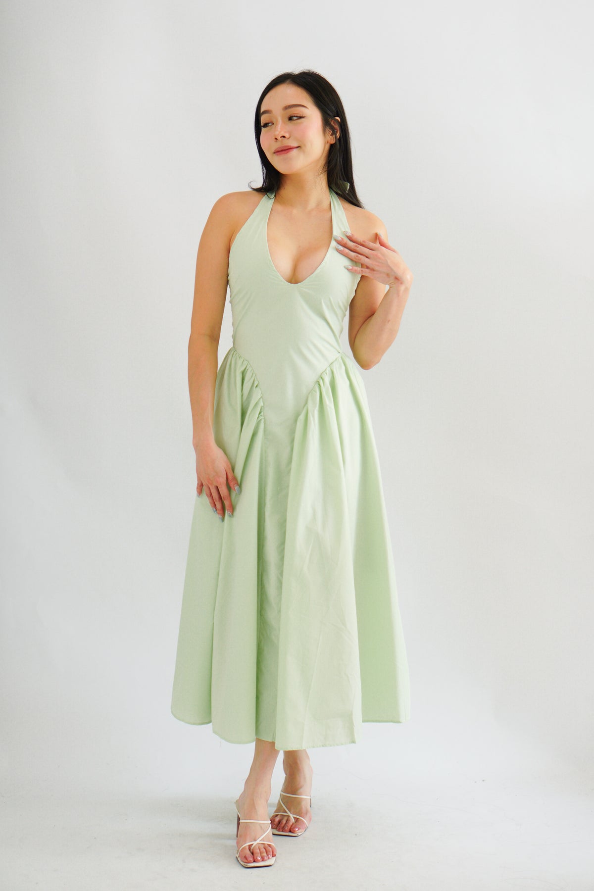 Melbourne Self Tied Halter Neck V Neck Maxi Dress in Green