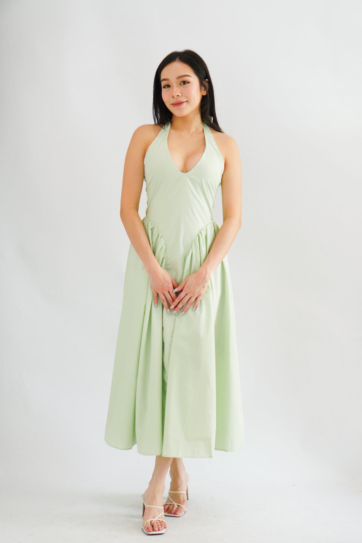 Melbourne Self Tied Halter Neck V Neck Maxi Dress in Green