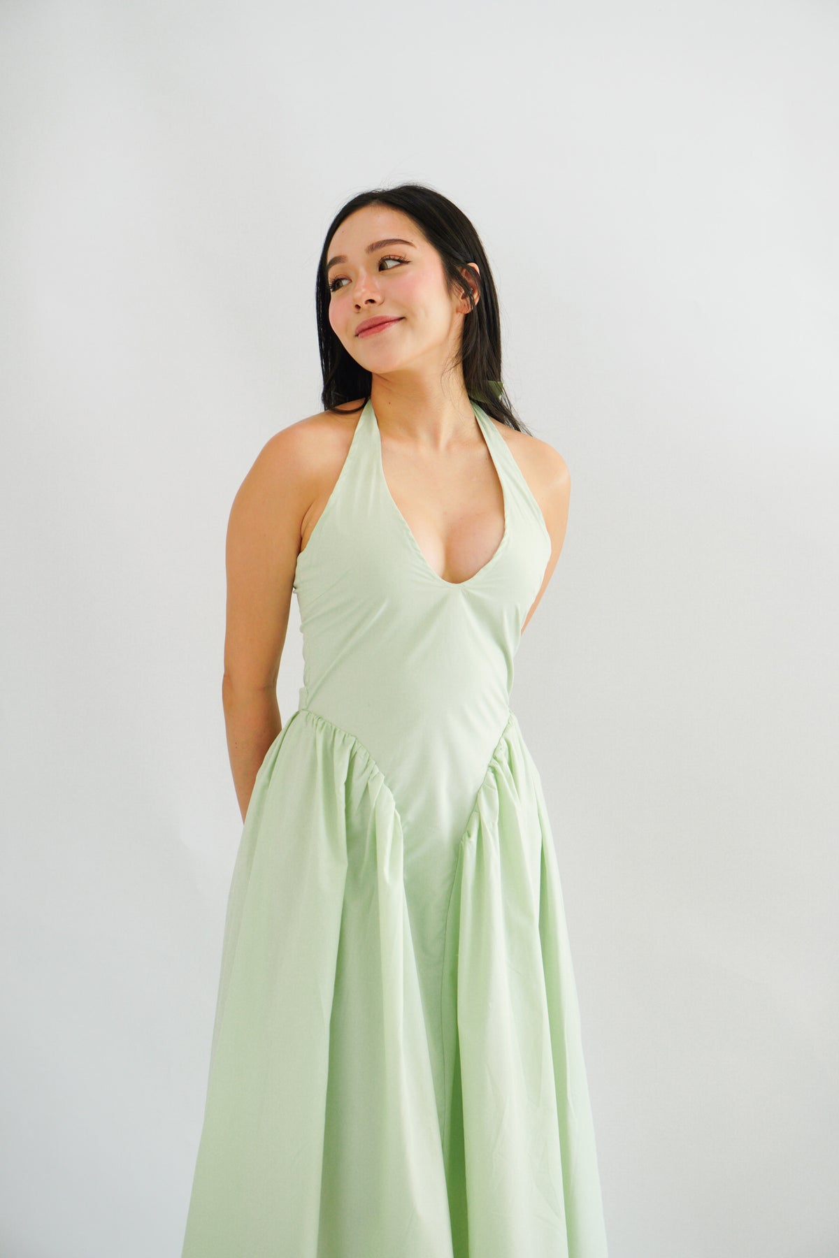 Melbourne Self Tied Halter Neck V Neck Maxi Dress in Green