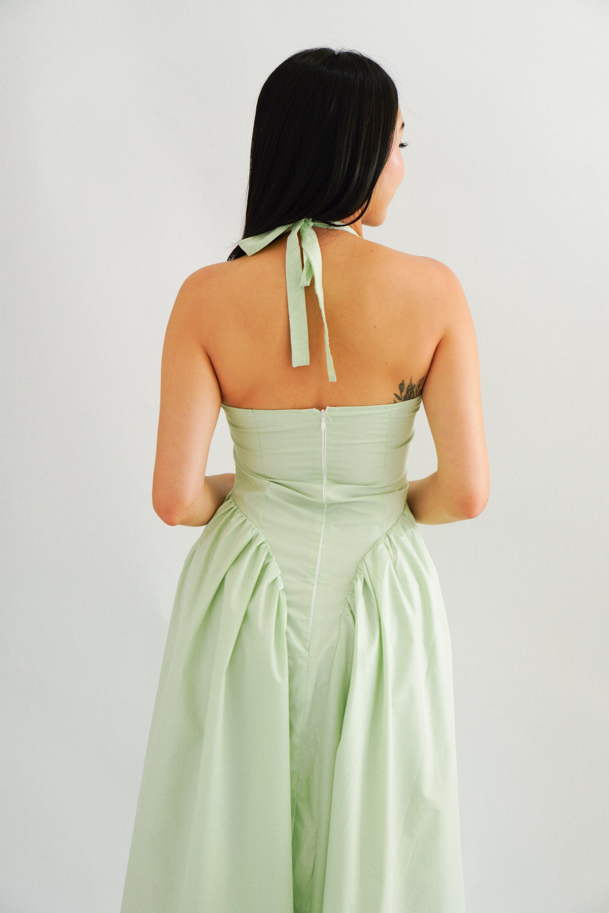 Melbourne Self Tied Halter Neck V Neck Maxi Dress in Green
