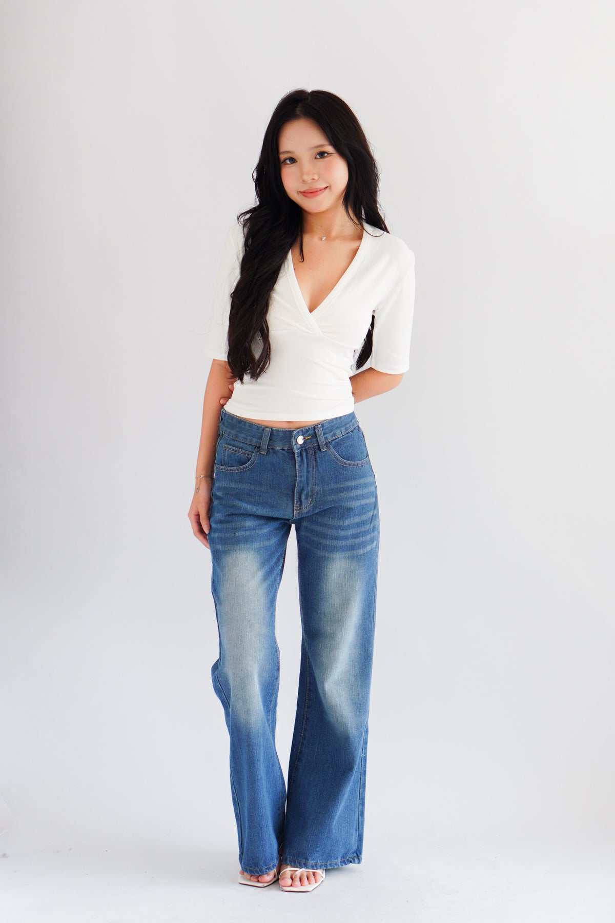 Jeanna V Neck Mid Sleeve Top in White