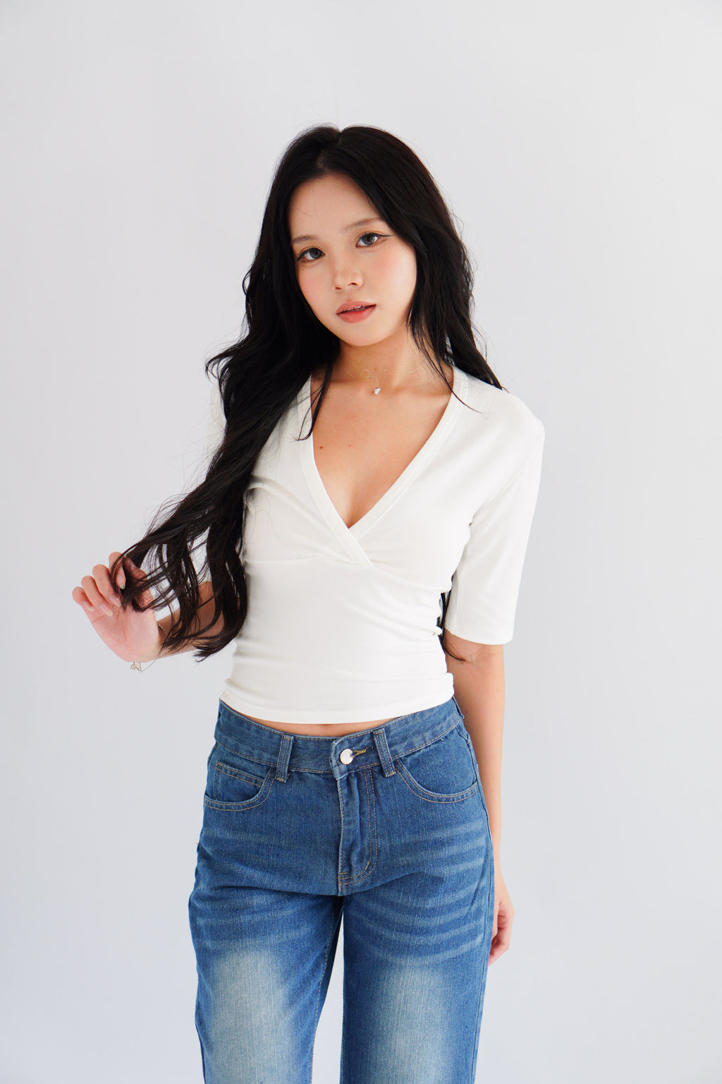 Jeanna V Neck Mid Sleeve Top in White
