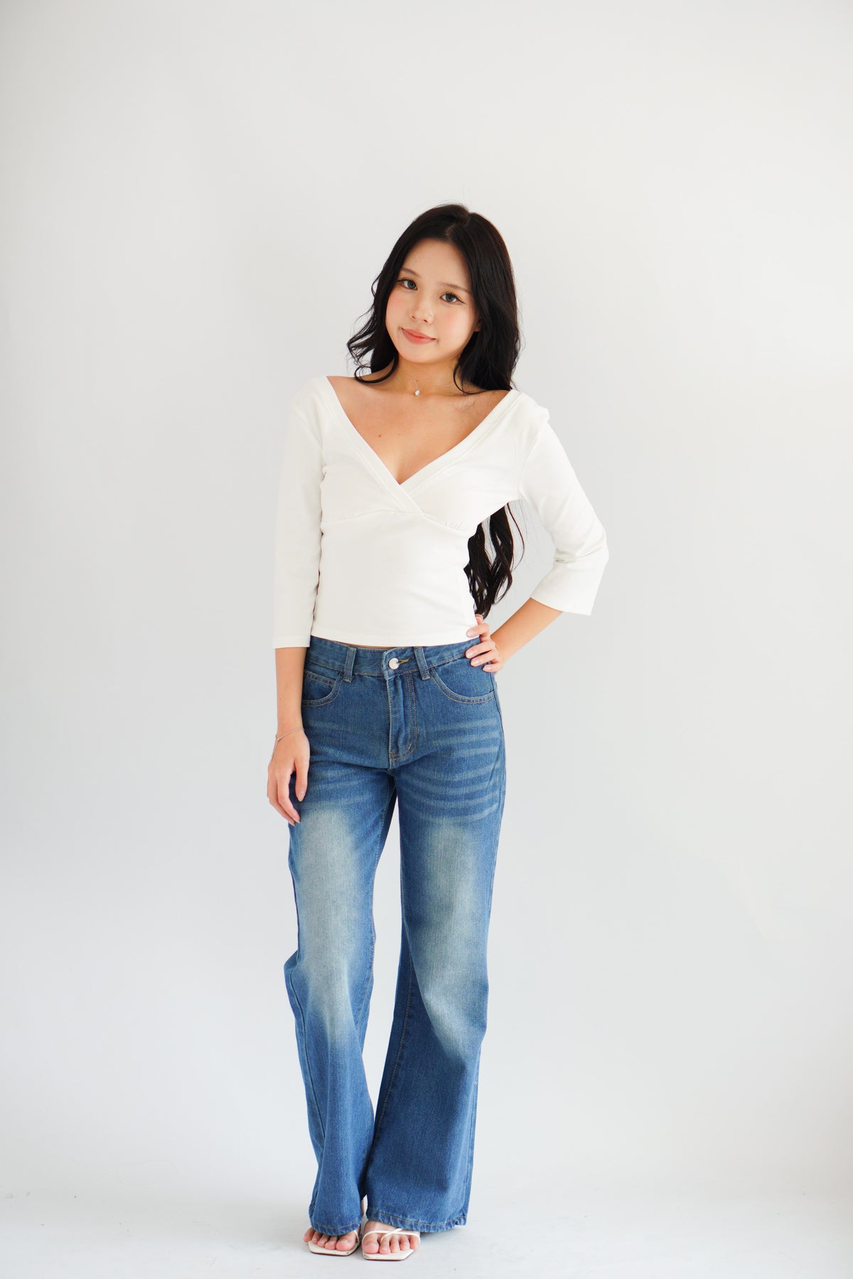 Miss Nara Mid Long Sleeve Top in White