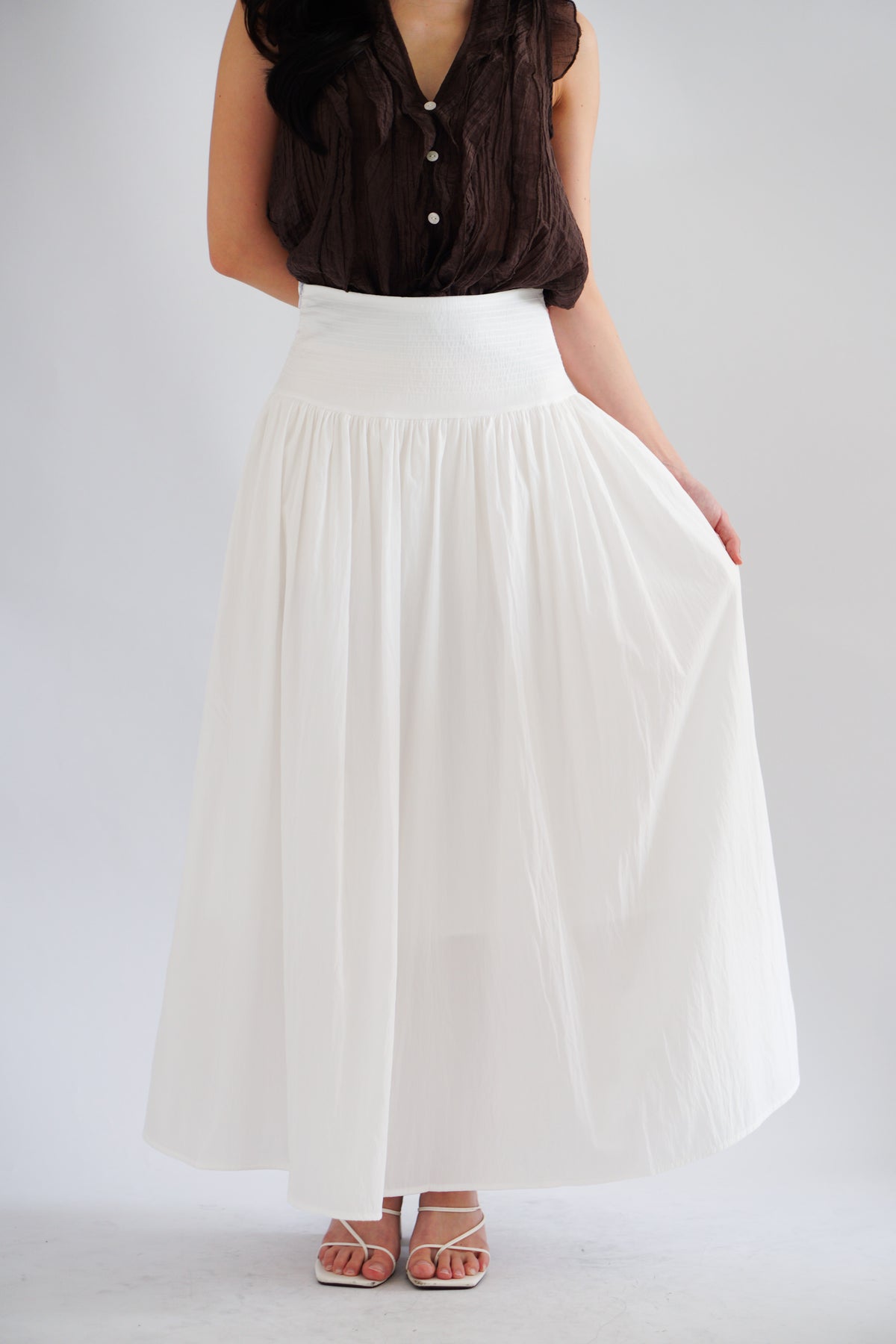 Quina Thick Waist Band Maxi Skirt in White