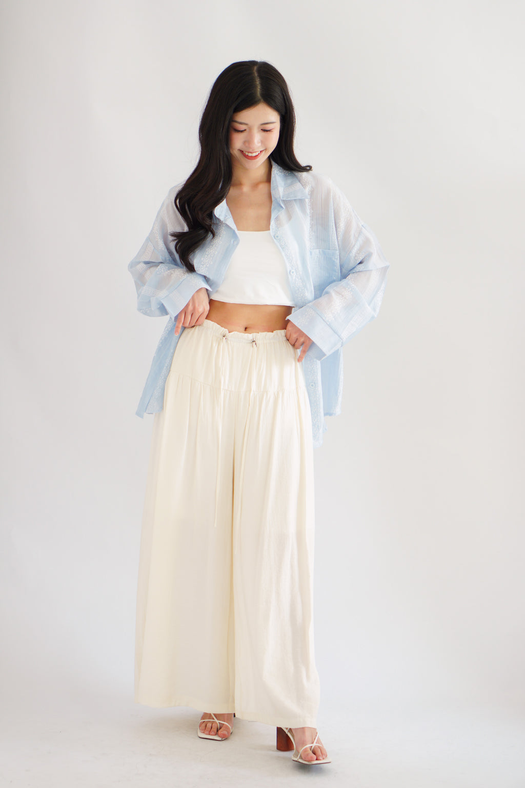 Soira Drawstring Wide Legged Pants in Cream