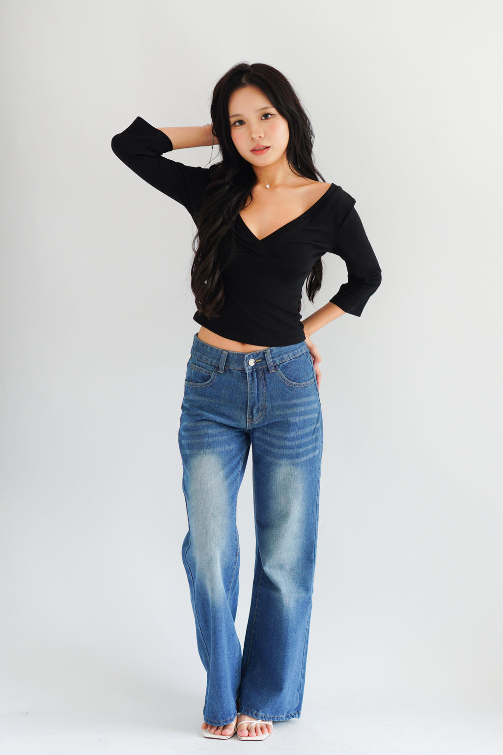 Miss Nara Mid Long Sleeve Top in Black
