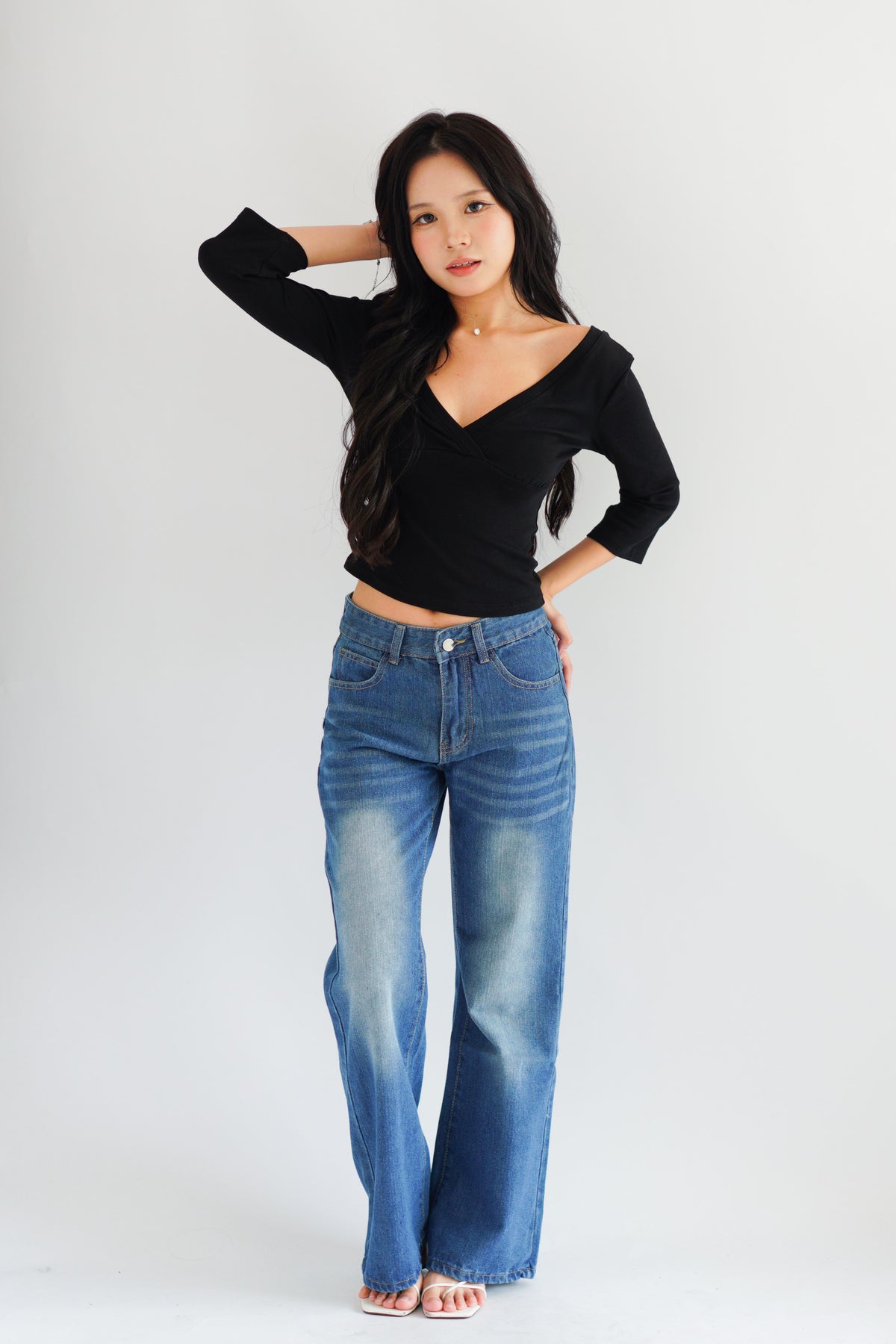 Miss Nara Mid Long Sleeve Top in Black