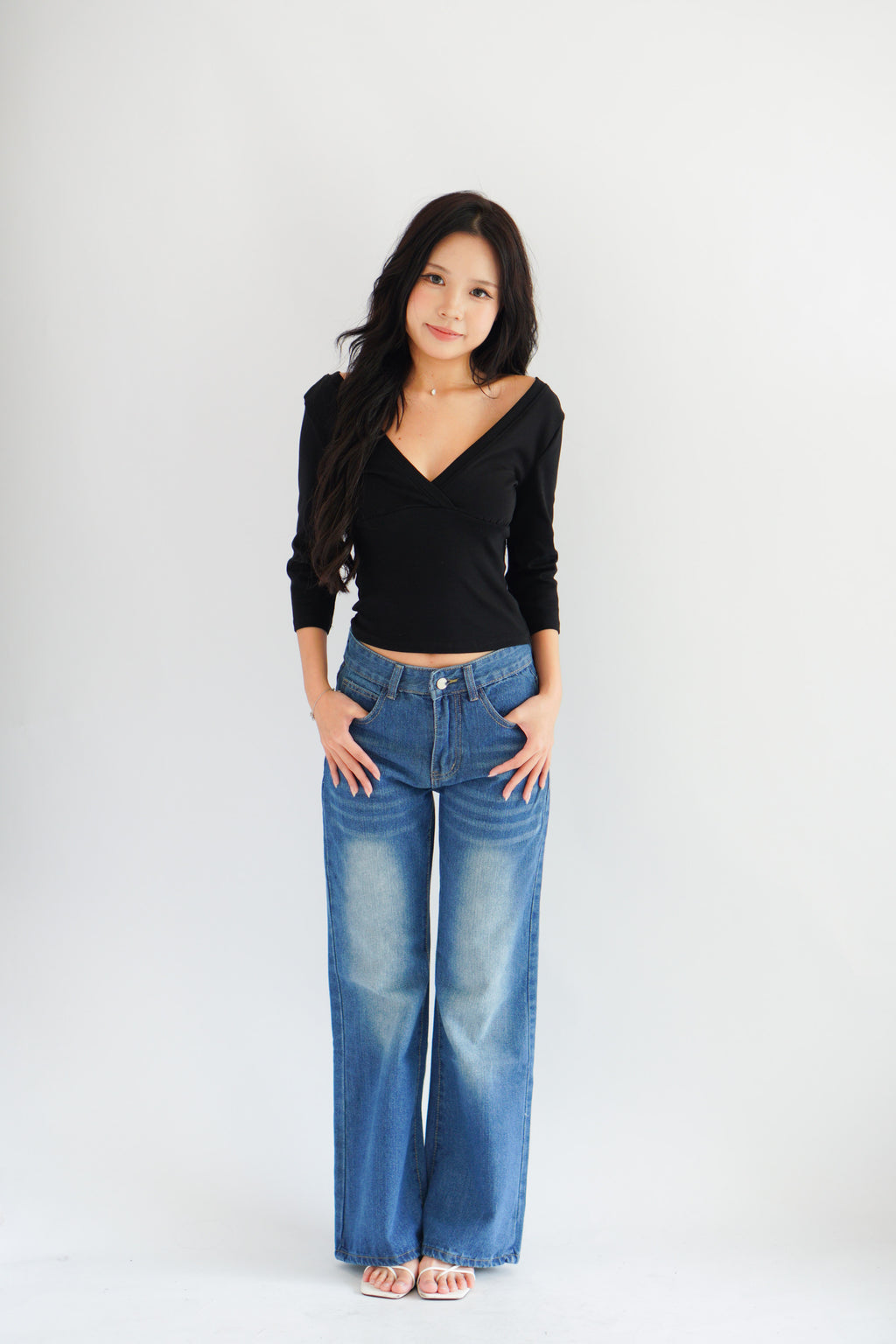 Miss Nara Mid Long Sleeve Top in Black