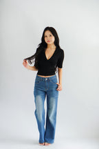 Jeanna V Neck Mid Sleeve Top in Black