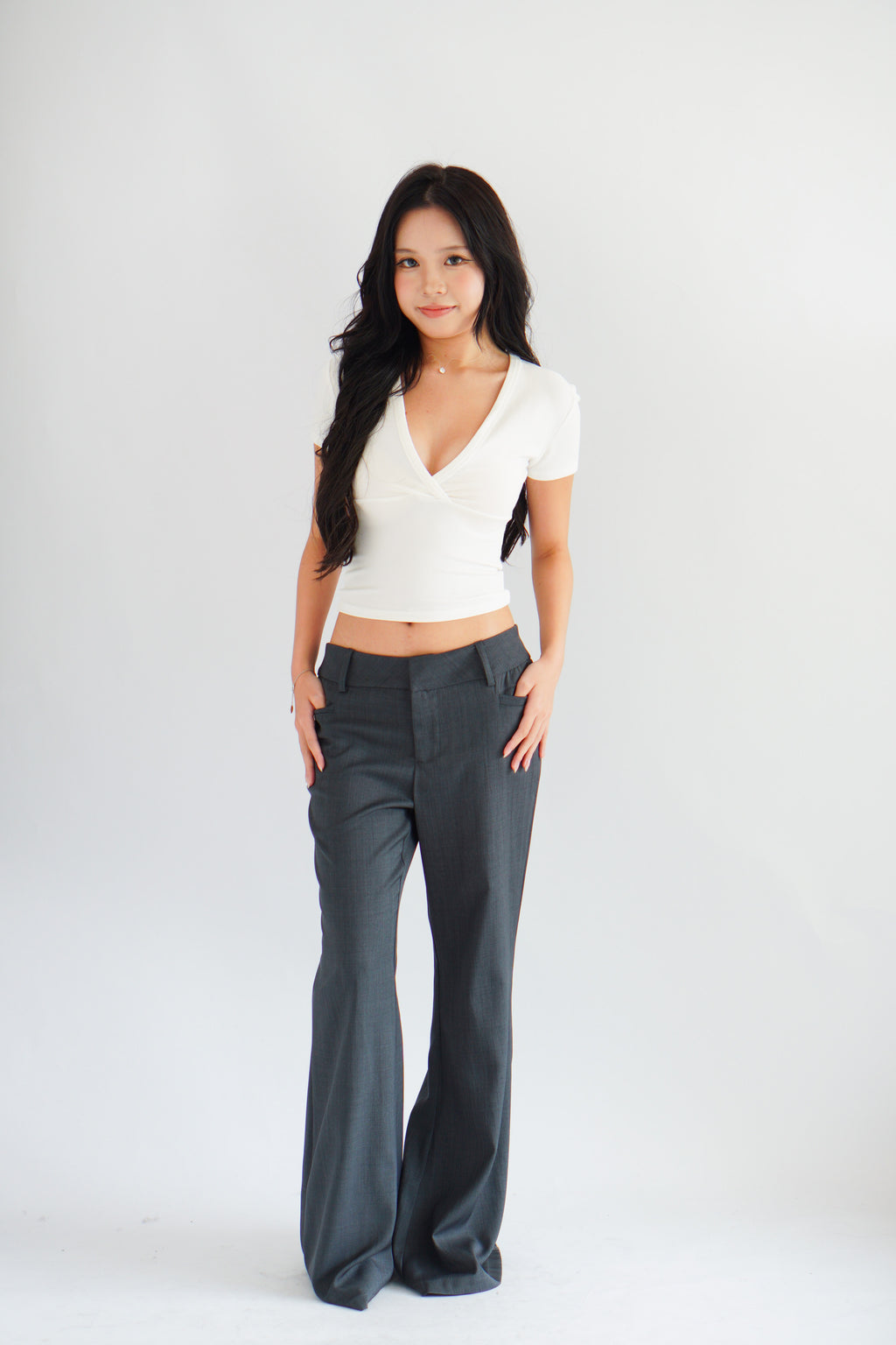 Viona Bell Bottom Low Rise Pants in Grey