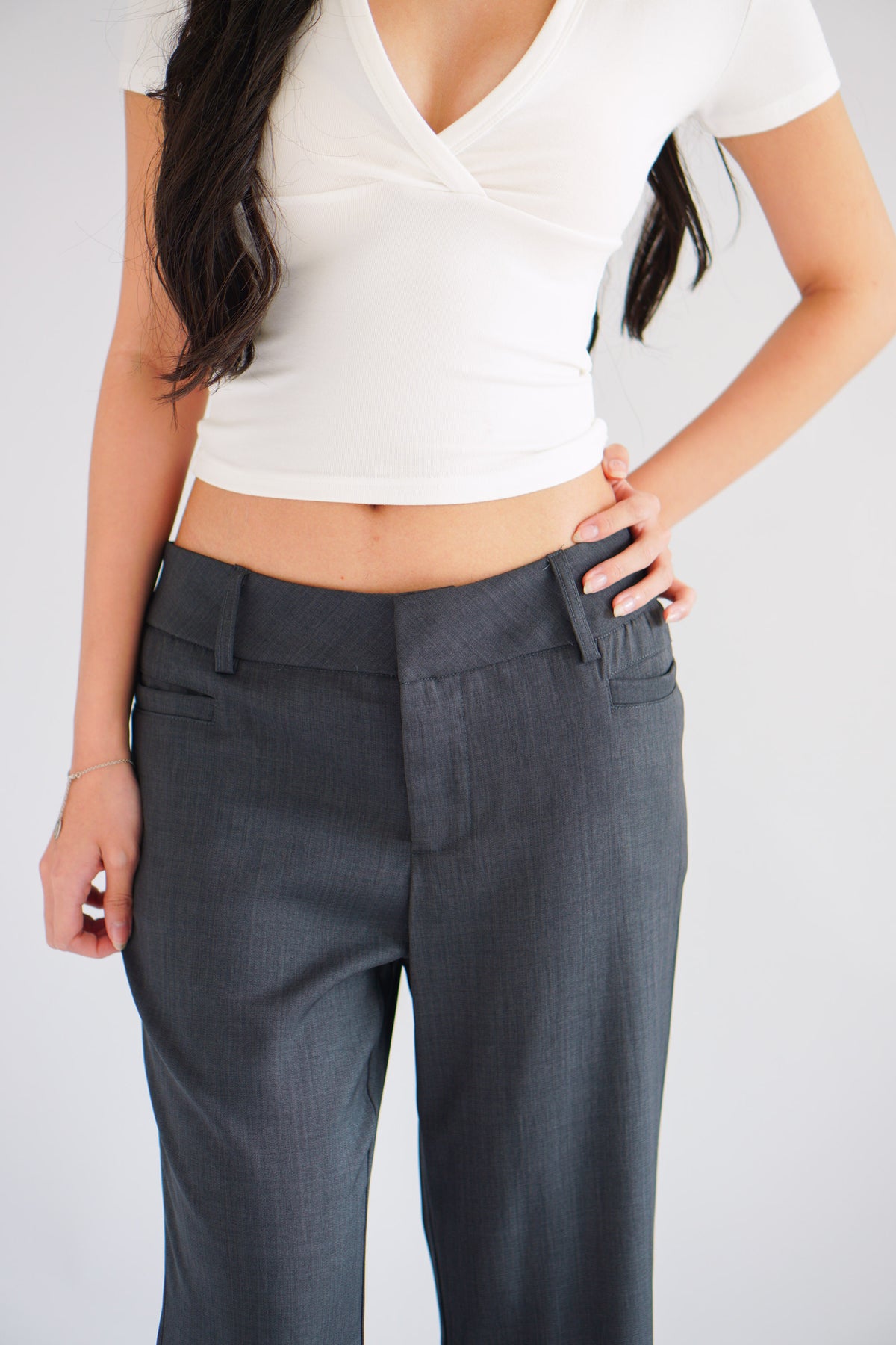 Viona Bell Bottom Low Rise Pants in Grey