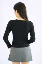 Paulette V Neck Long Sleeve Top in Black