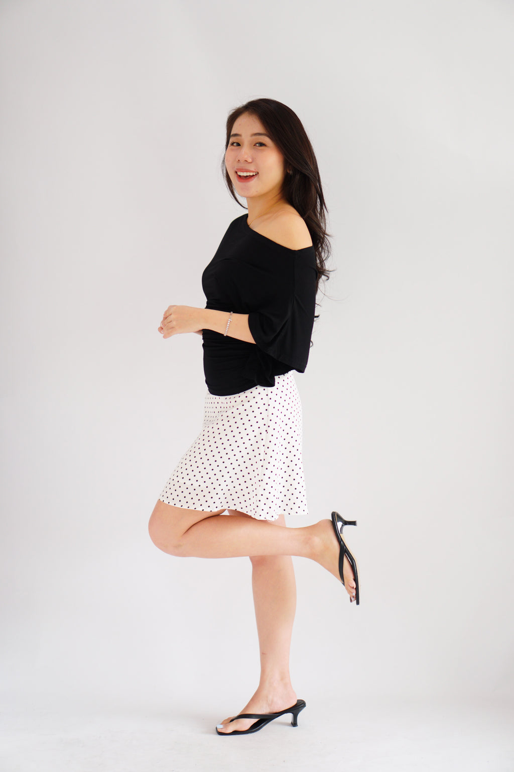 Sabrina Flutter Sleeves Ruched Waist Top in Black