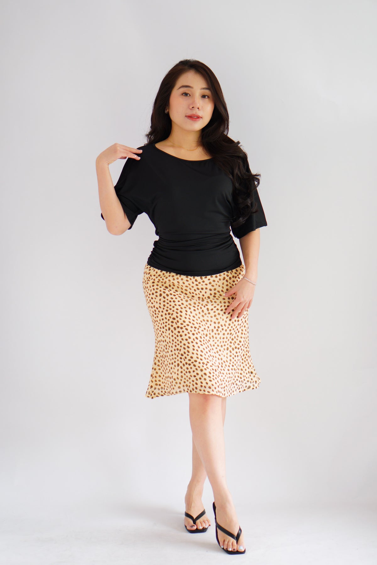 Micienne Ruched Tie Waist Flare Sleeves Top in Black