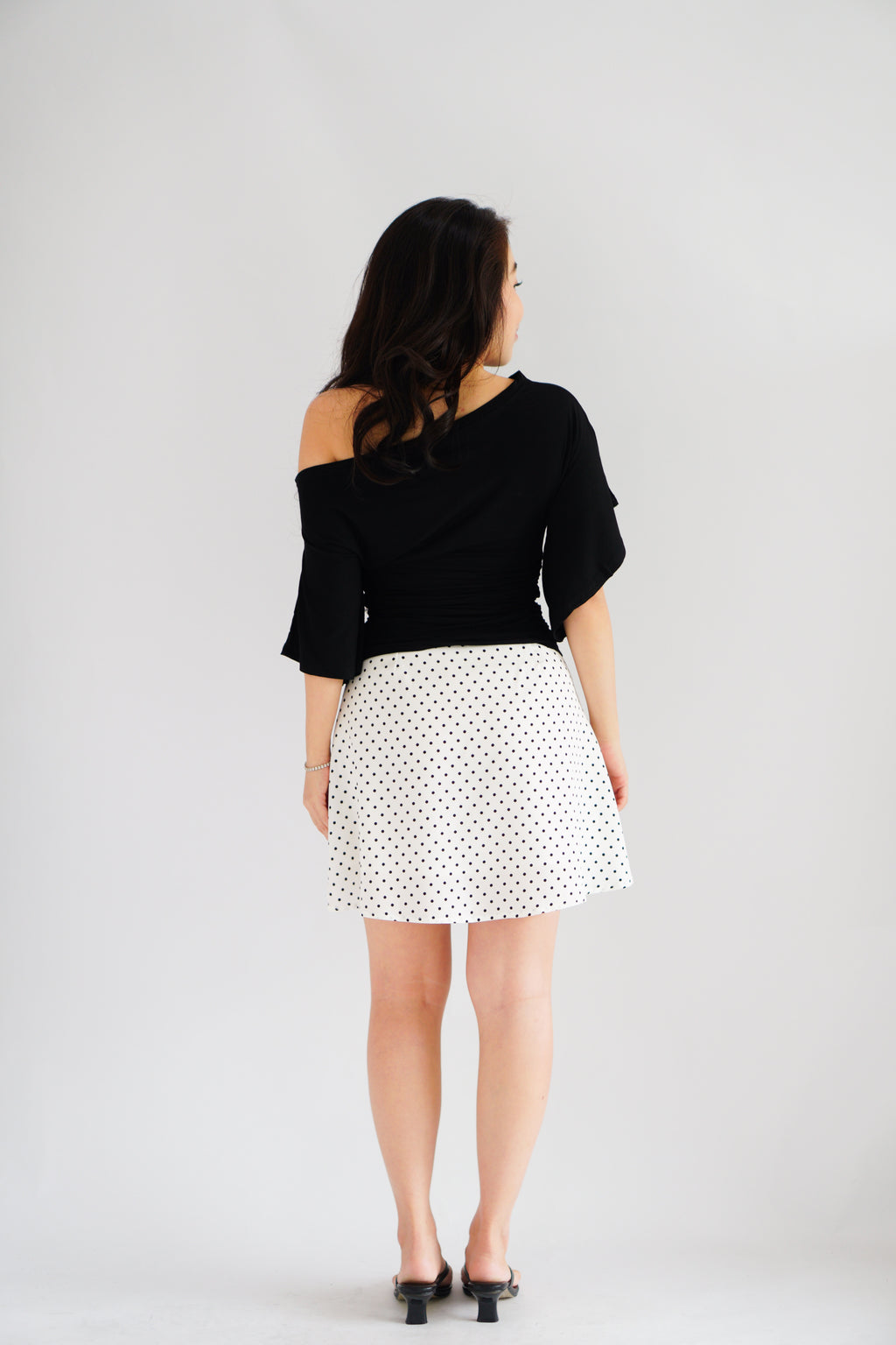 Sabrina Flutter Sleeves Ruched Waist Top in Black