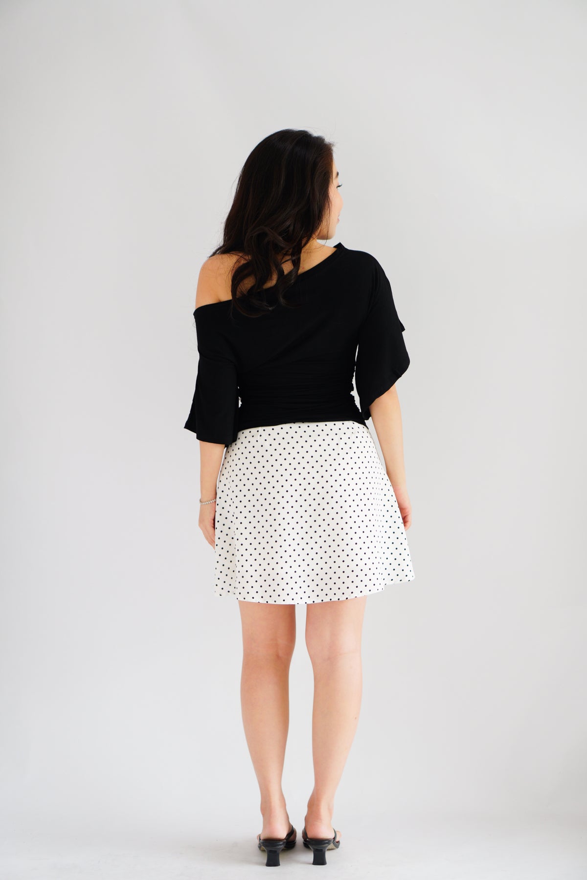 Sabrina Flutter Sleeves Ruched Waist Top in Black