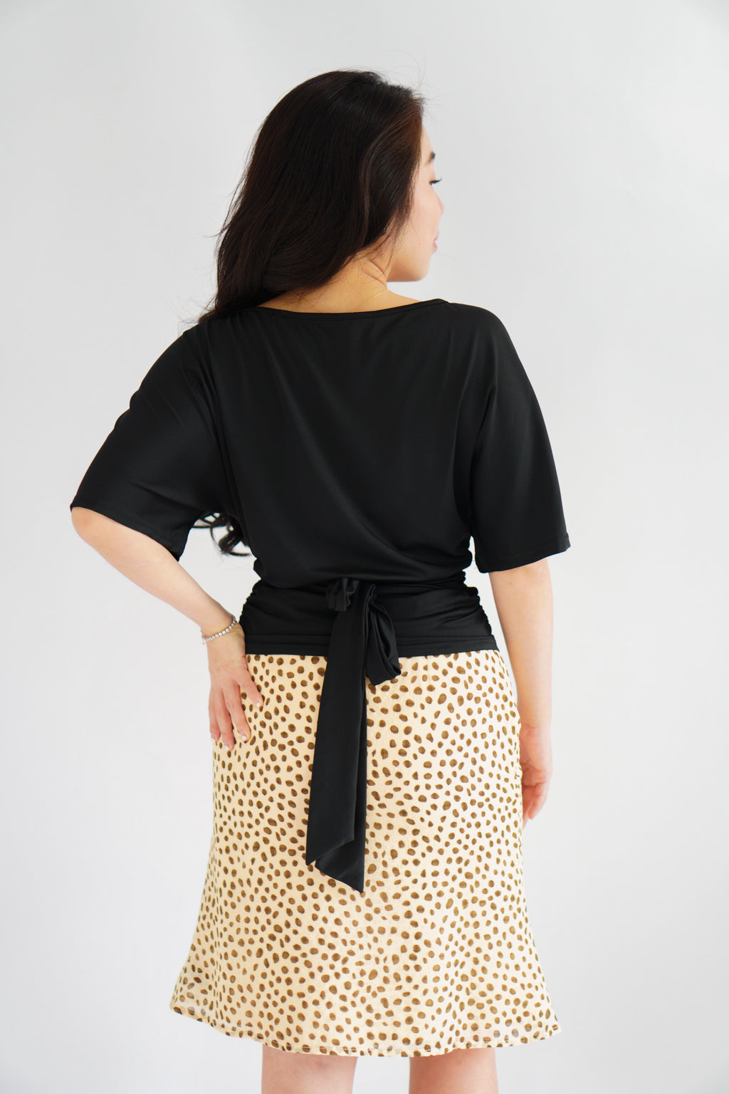 Micienne Ruched Tie Waist Flare Sleeves Top in Black