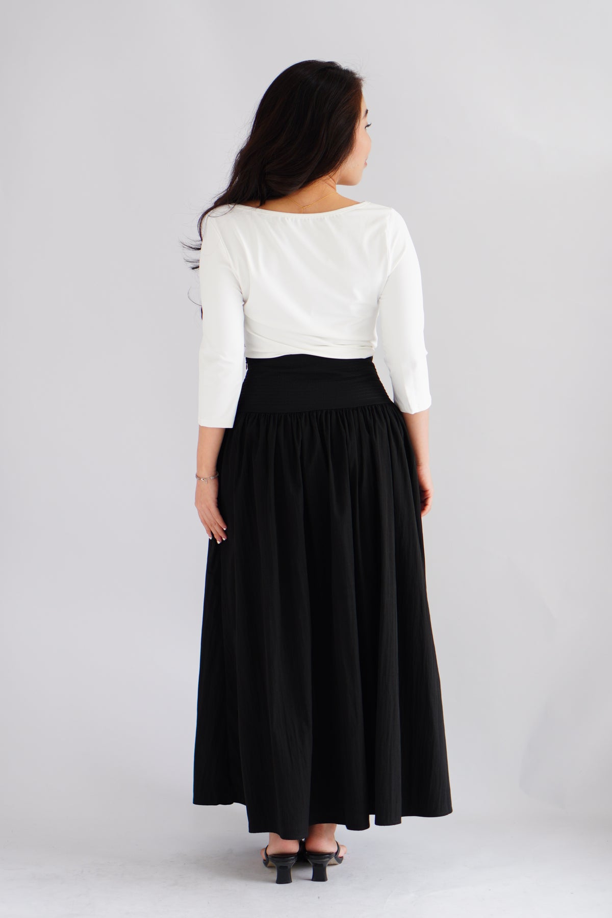Quina Thick Waist Band Maxi Skirt in Black