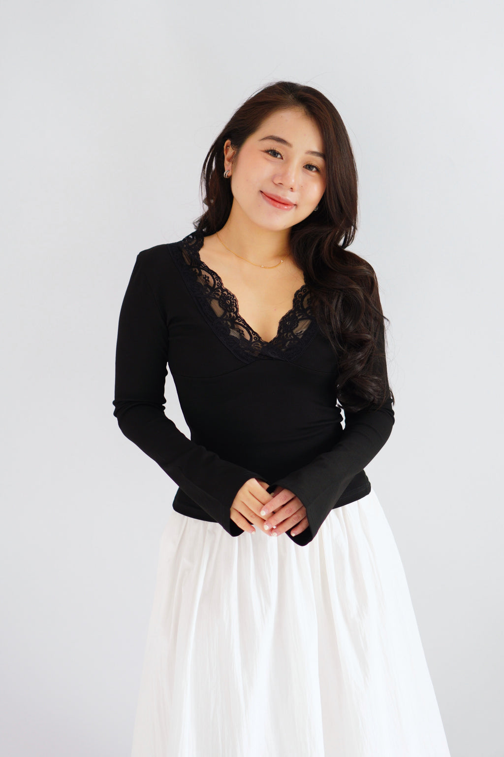 Carrie Lace V Neck Long Sleeve Top in Black