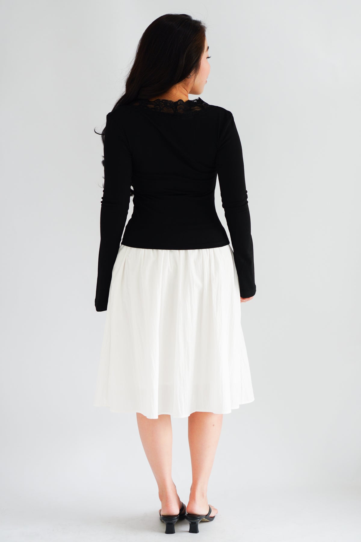 Carrie Lace V Neck Long Sleeve Top in Black