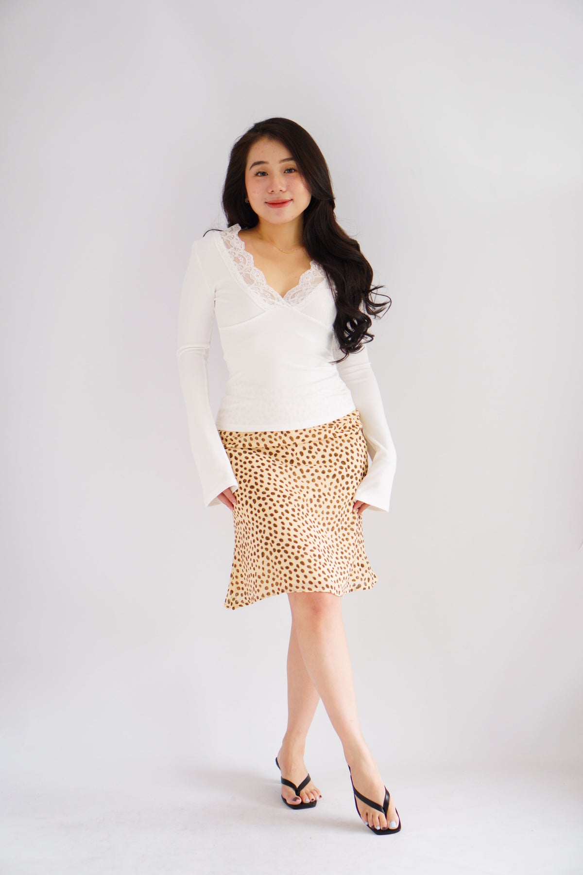 Carrie Lace V Neck Long Sleeve Top in White